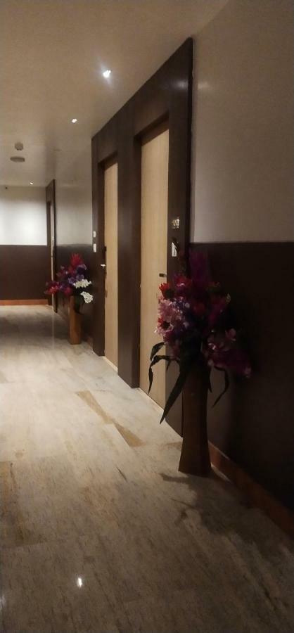 Amutham Residency Hotel Tiruchirappalli Esterno foto